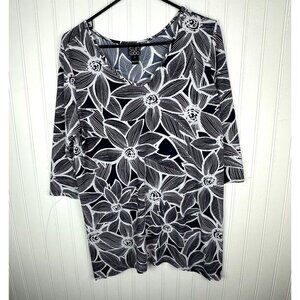 Clara Sun Woo Floral Print Top Size Large Black and White‎
